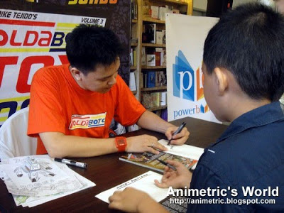 Book signing with Jomike Tejido
